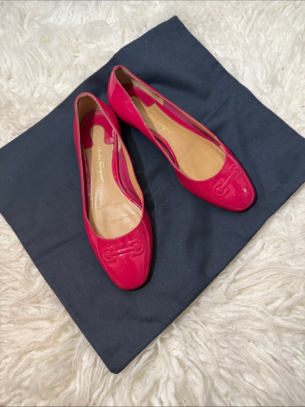 Salvatore Ferragamo Patent Leather Ballet Flats in Hot Pink size 5 to 6